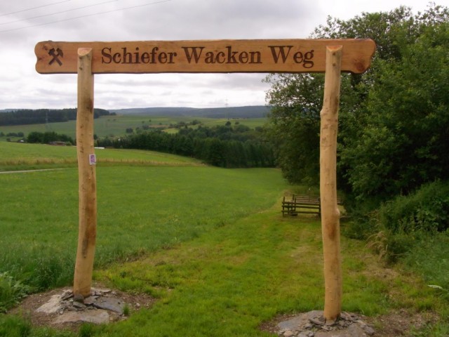 Schiefer_Wacken_Weg_Start