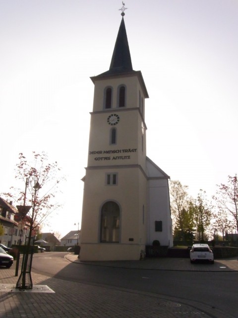 Kirche_Thomm