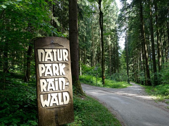 Schild_Naturpark_Rain_Wald