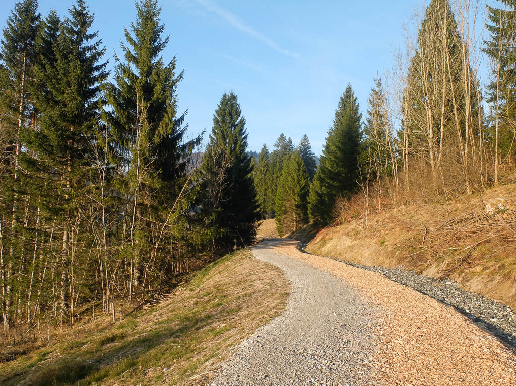 Auf dem Barfußpfad des Hündles