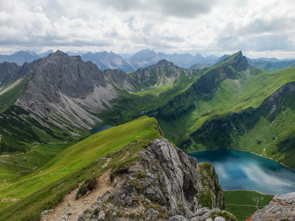 Überschreitung der Lachenspitze von West nach Ost, Schochen- und Sulzspitze