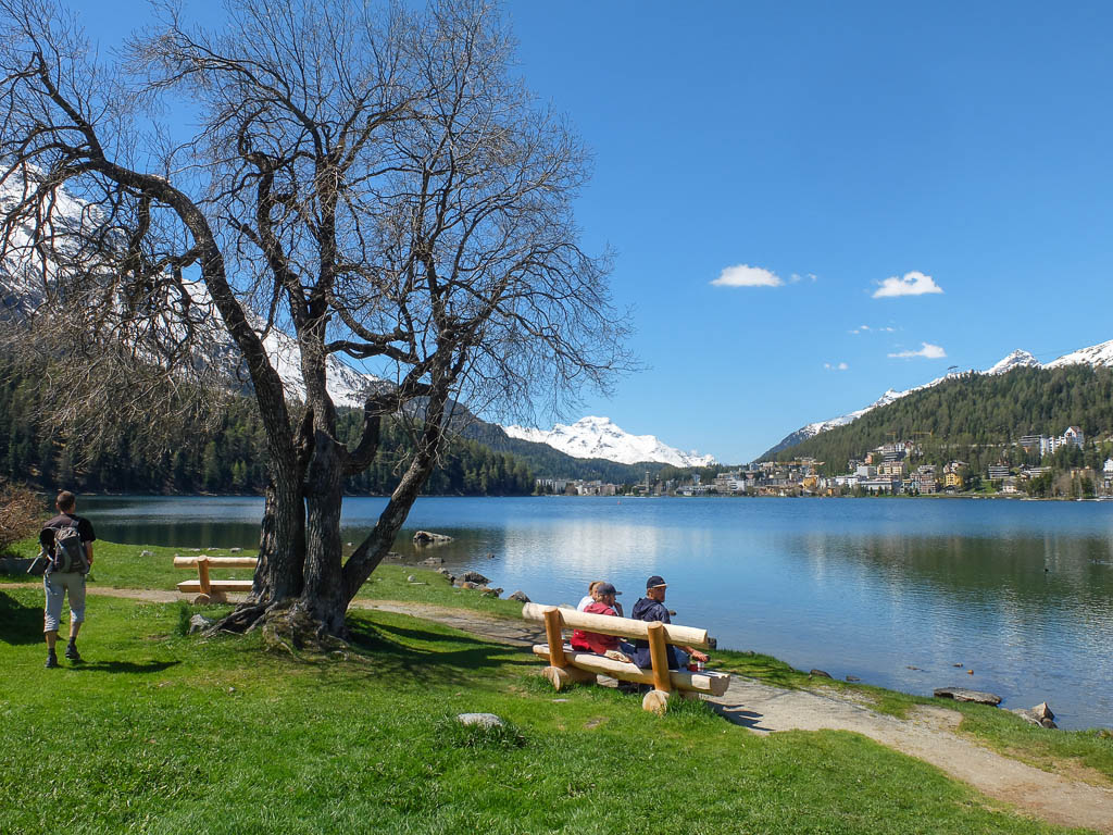 Mit dem Bus nach St. Moritz