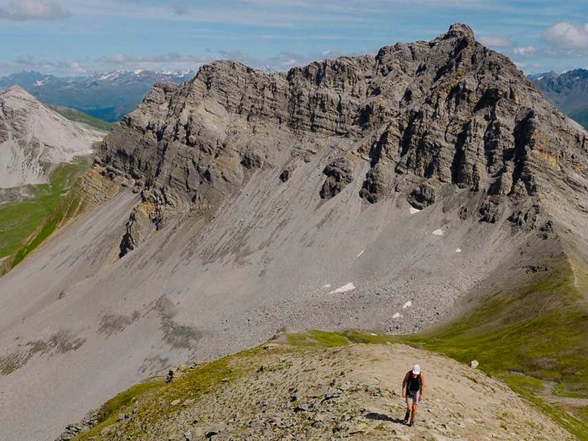 Besteigung des 2764 Meter hohen Sandhubels und Überschreitung des Hürelis