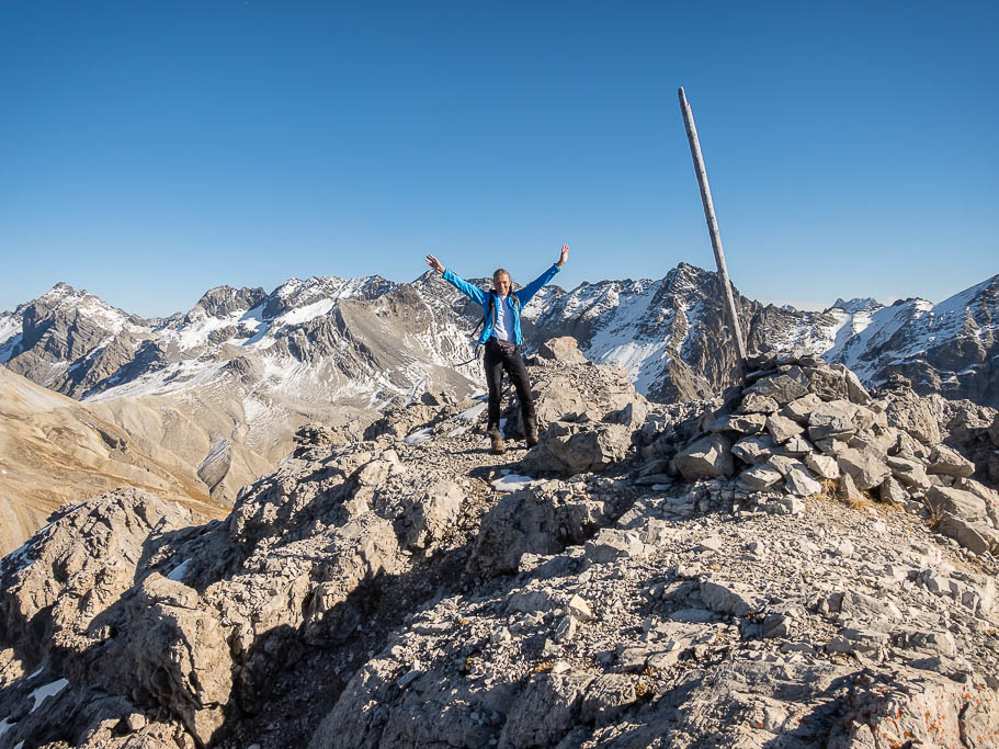 Im goldenen Bündner Herbst aufs 2814 Meter hohe Gipshorn