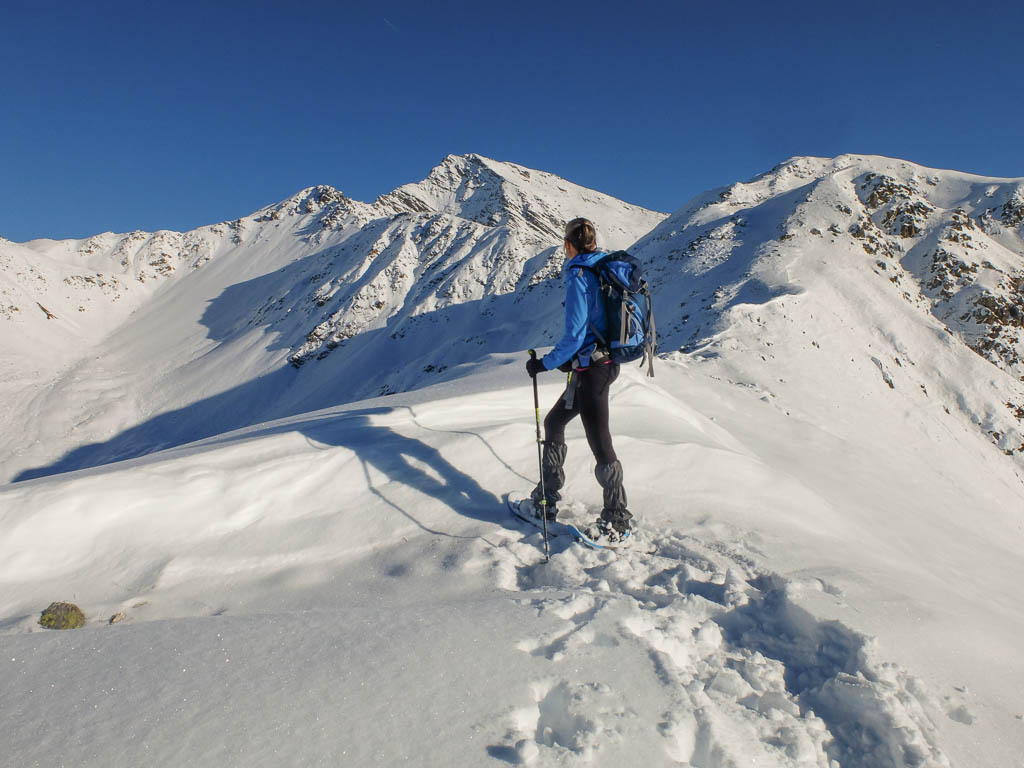 Winterwanderung zum Geissweidengrat, ohne und mit Schneeschuhen
